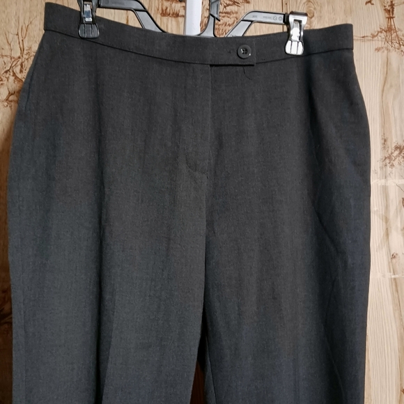 Kim Roger's Gray Dress Pants Size 12P - Picture 2 of 7